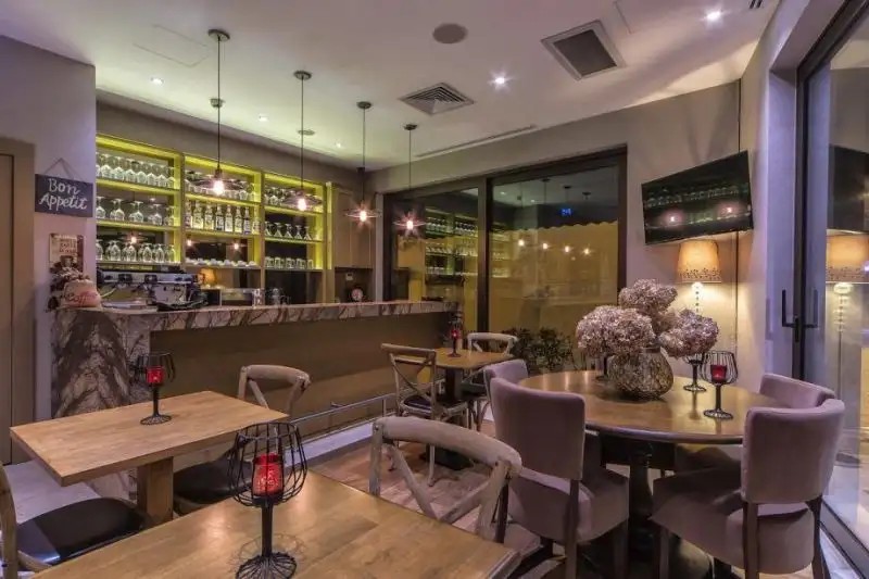 MORIONE HOTEL