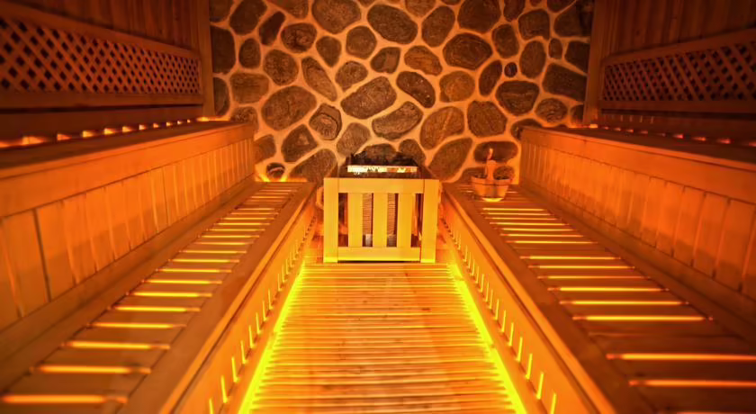 MAXI PARK HOTEL & SPA