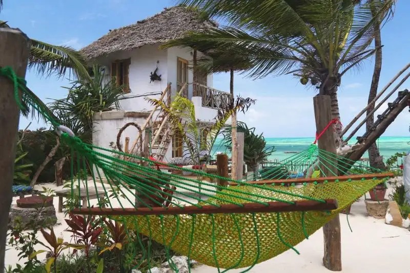 MANGO BEACH HOUSE