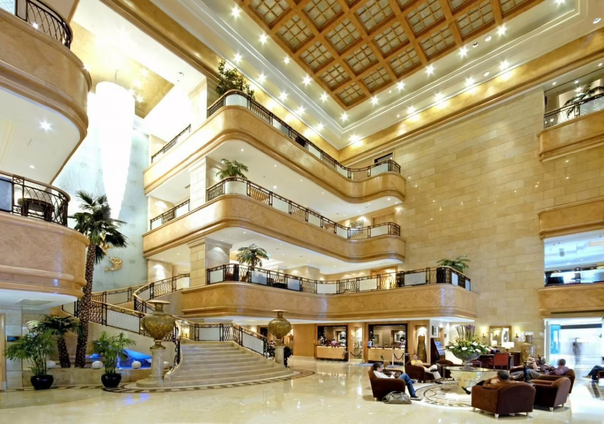 CROWNE PLAZA QINGDAO