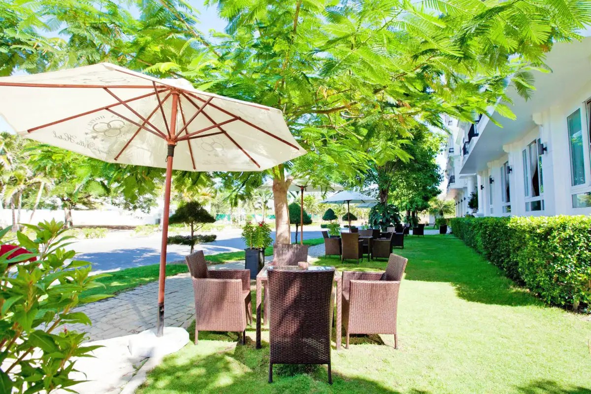 PARAGON VILLA