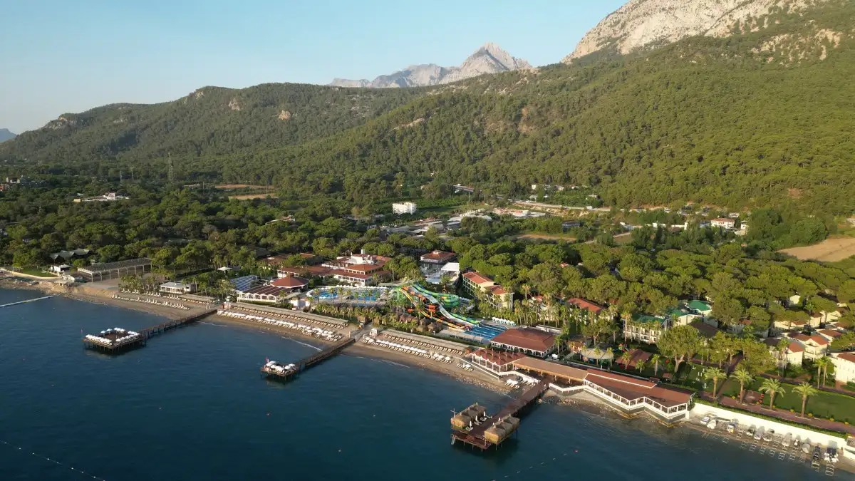 CRYSTAL FLORA PEARL COLLECTION (EX. CRYSTAL FLORA BEACH RESORT)