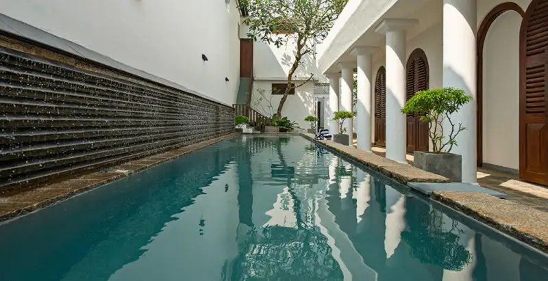 AMBASSADOR S HOUSE