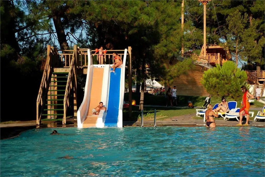 CLUB PHASELIS