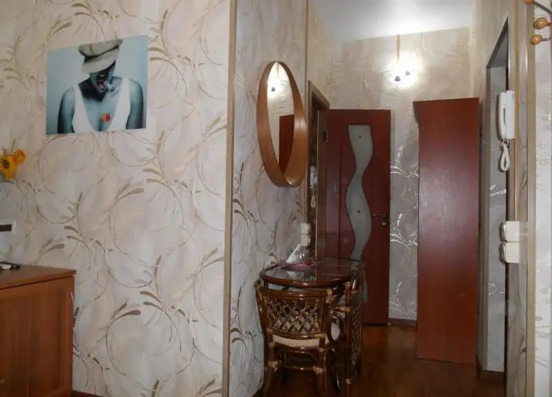 ЛЕФОРТОВСКИЙ ДВОРИК