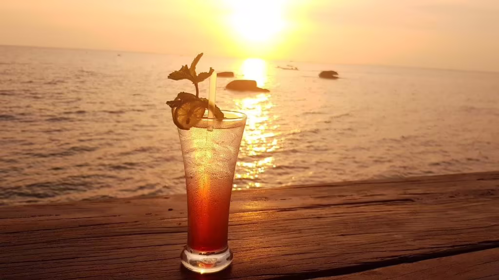 FREE BEACH RESORT