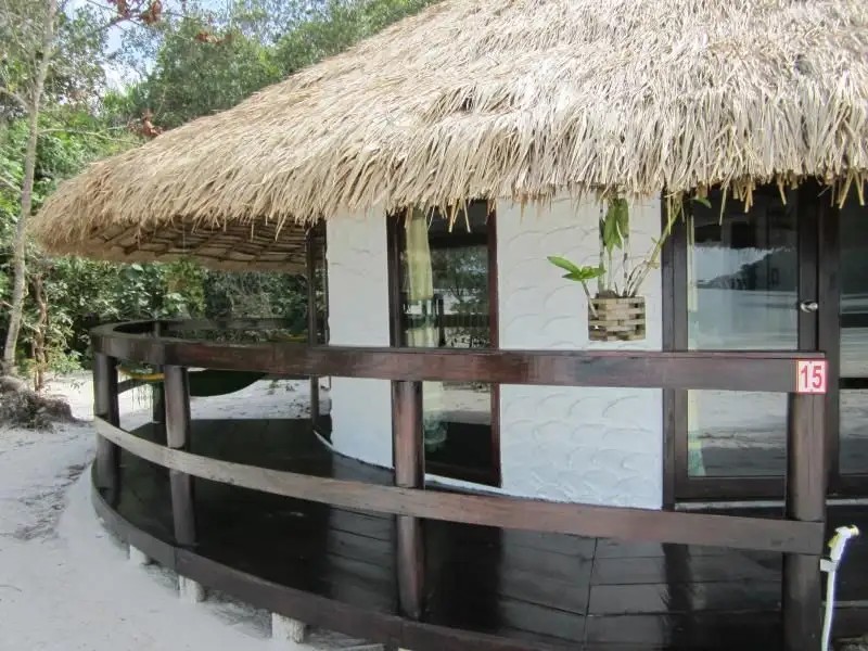 THE BEACH ISLAND RESORT 