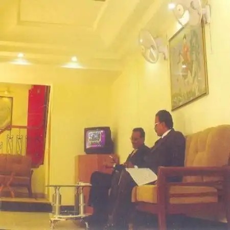 APRA INN