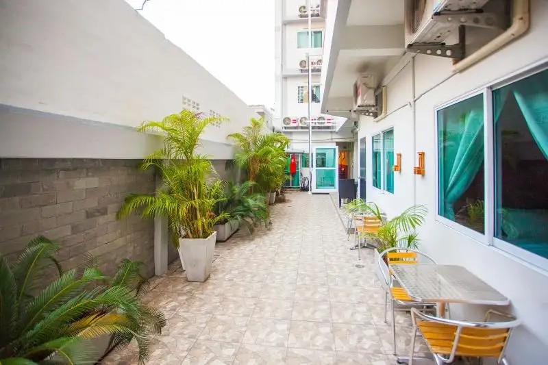 APOLLO APART HOTEL