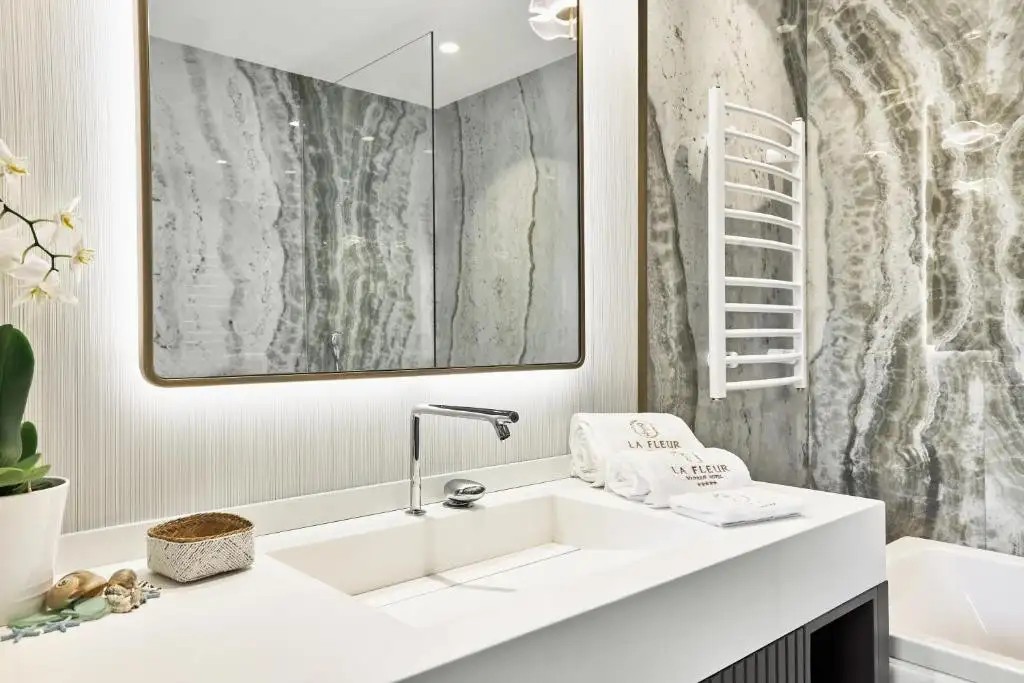 LA FLEUR BOUTIQUE HOTEL