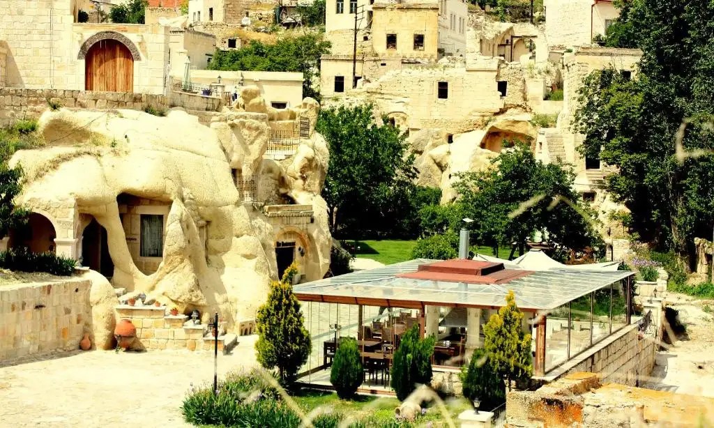 DREAMS CAVE HOTEL