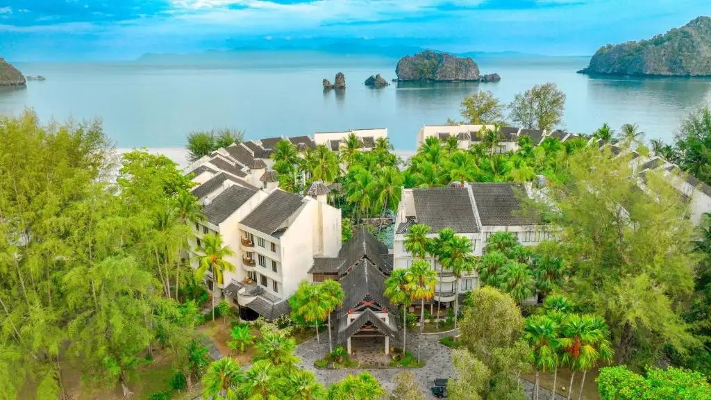 TANJUNG RHU