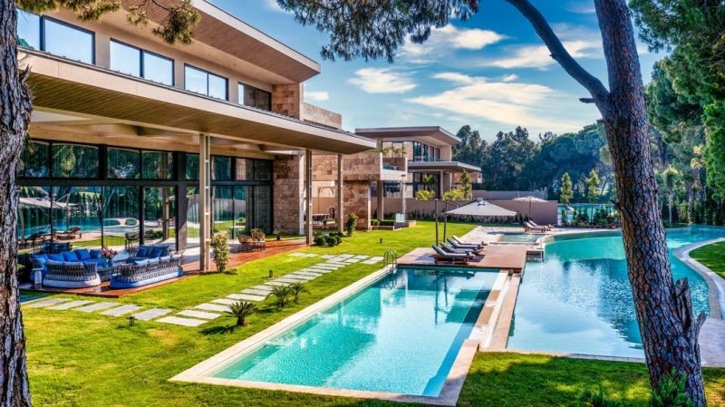 5 bedroom palazzo grand mainsons