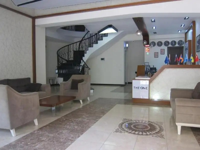THE ONE HOTEL