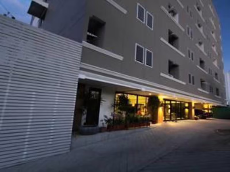 THE HERITAGE HOTELS SRINAKARIN