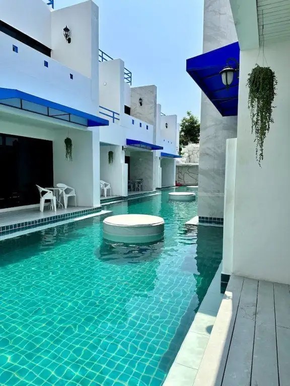 MONA LISA POOL VILLA