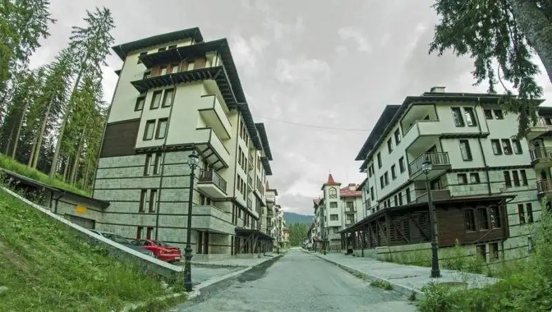 GREEN LIFE FAMILY APARTMENTS (EX. EVRIDIKA HILLS)