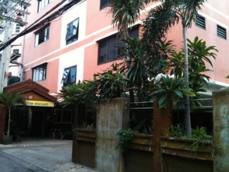 KAYA PLACE