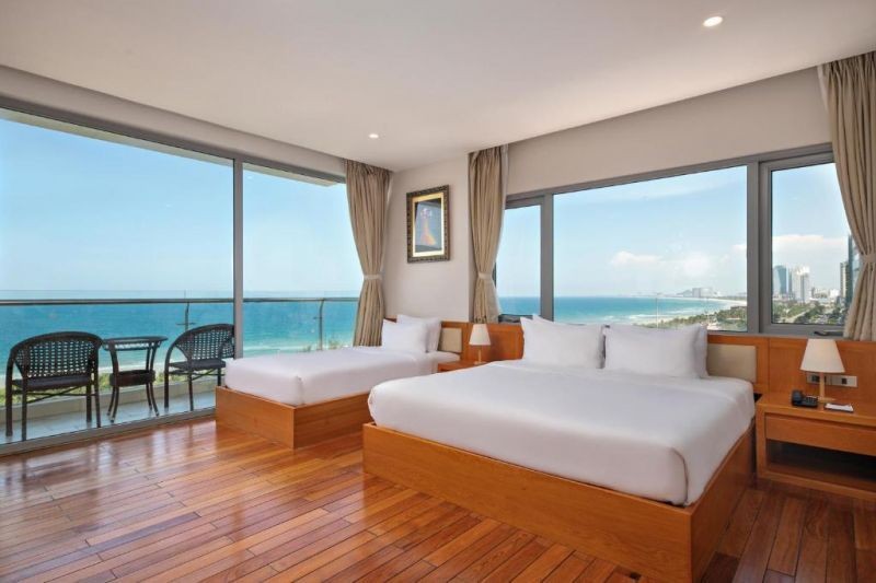 family suite sea front