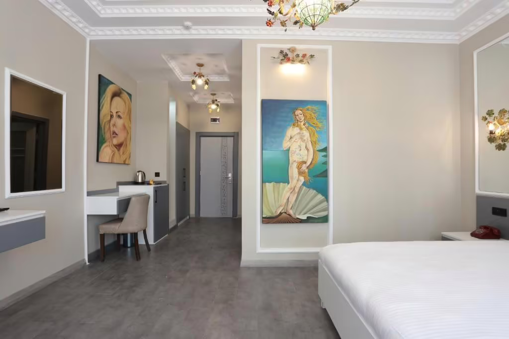 ARACH HOTEL HARBIYE