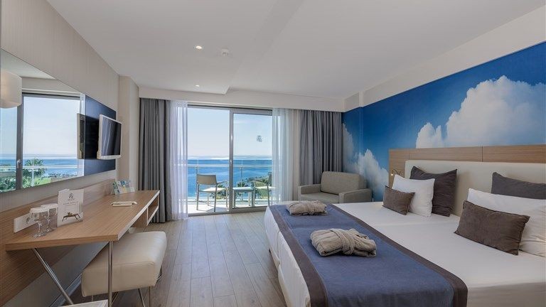 standard sea view
