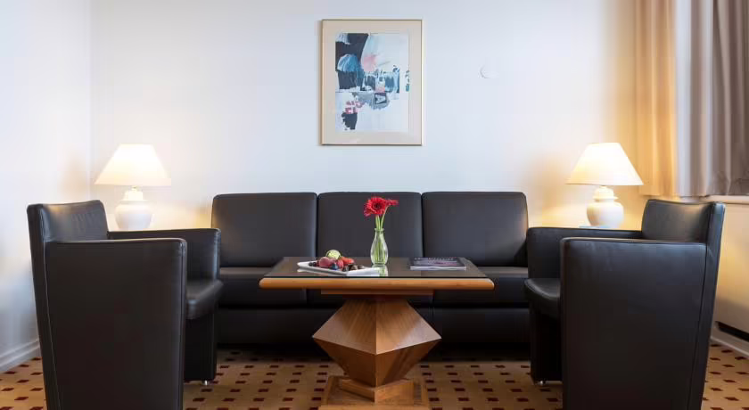 RADISSON BLU HOTEL & CONFERENCE CENTRE