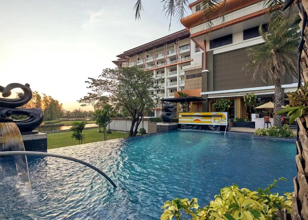LE MERIDIEN SUVARNABHUMI GOLF RESORT & SPA