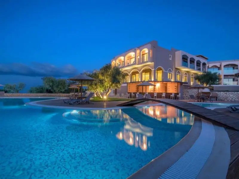 ELEGANCE LUXURY EXECUTIVE SUITES