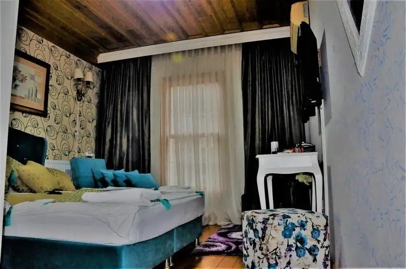 THE TRIP HOTEL