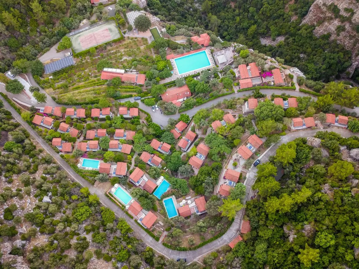 DIONYSOS HOTEL