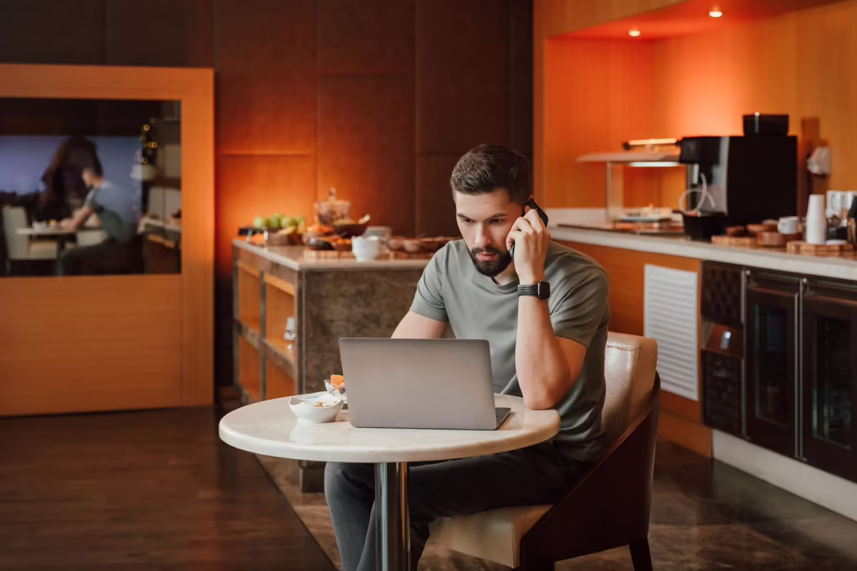 RENAISSANCE MINSK HOTEL (РЕНЕССАНС МИНСК ОТЕЛЬ)