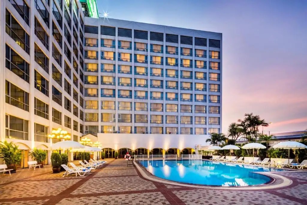 BANGKOK PALACE HOTEL