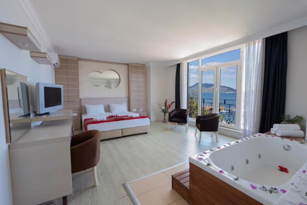 CAPREA (EX. DORA BEACH HOTEL)