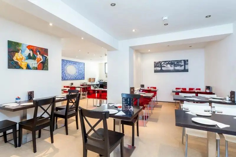 AVNI HOTEL KENSINGTON