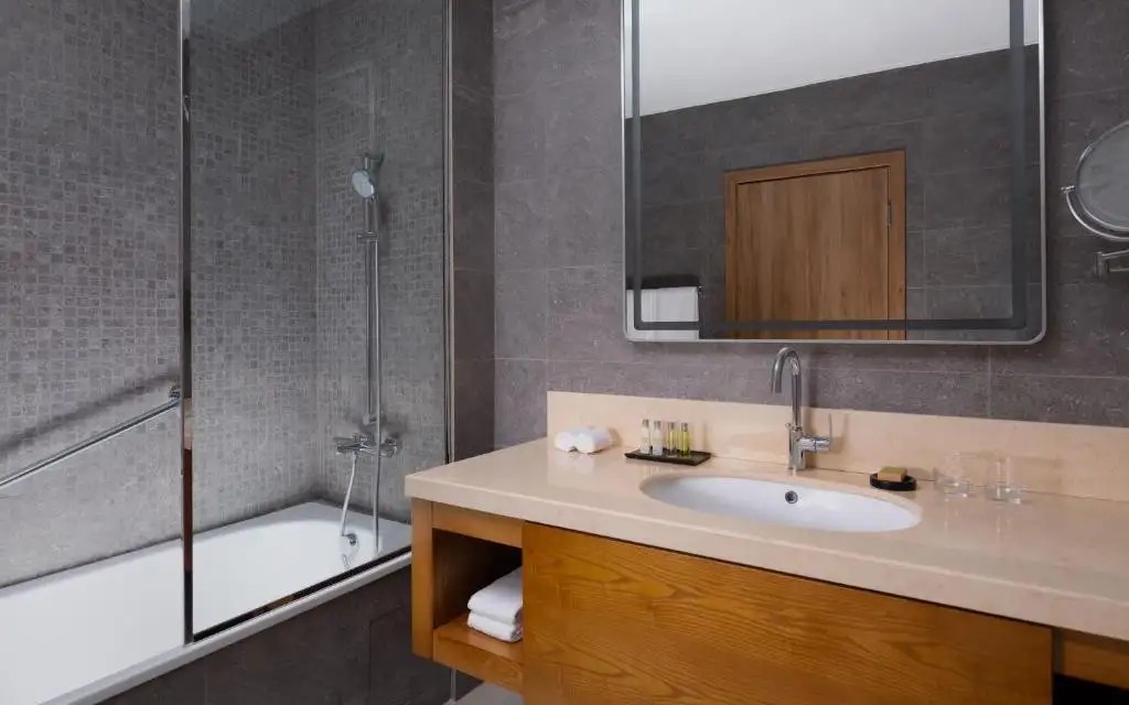 DOUBLE TREE BY HILTON ALMATY