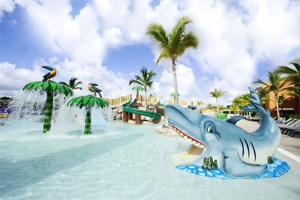 PREMIUM LEVEL AT BAVARO PALACE (EX. CLUB PREMIUM DELUXE BARCELO BAVARO PALACE)