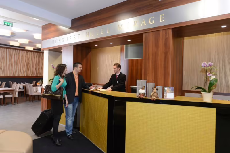 HUNGUEST HOTEL MIRAGE