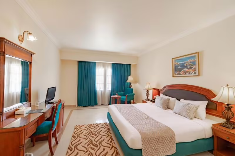 LIFE RESORTS CORAL HILLS