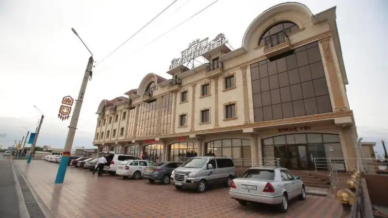 ROYAL GRAND HOTEL