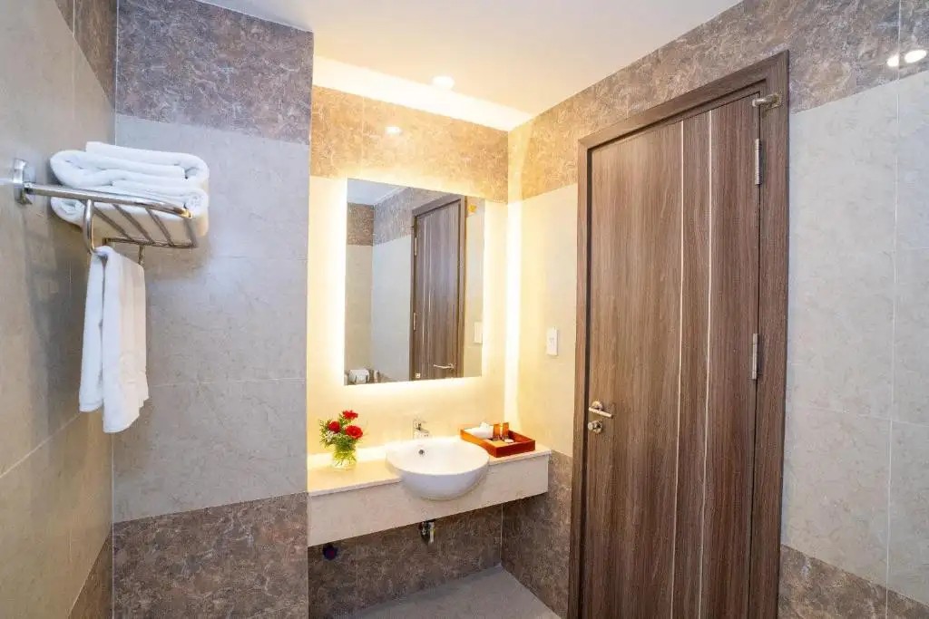 NAVY HOTEL CAM RANH