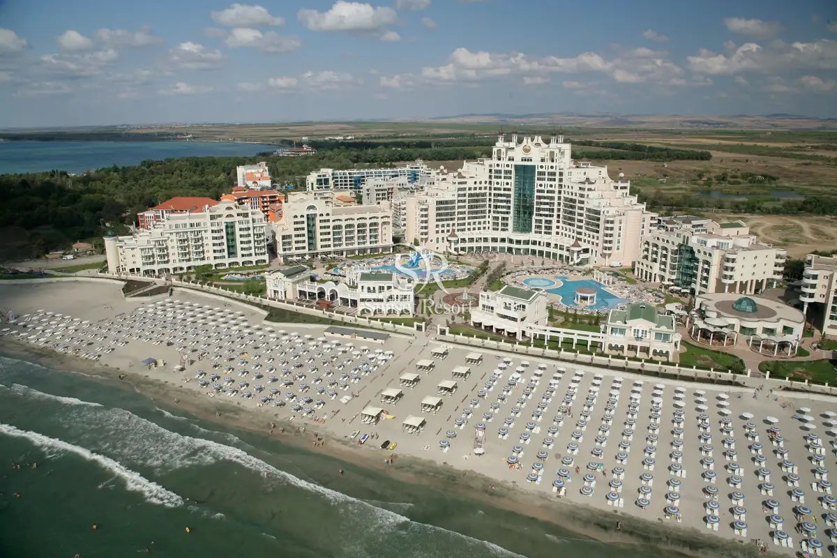 SUNSET RESORT POMORIE
