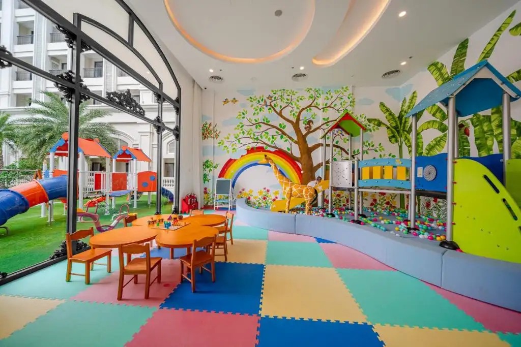 WYNDHAM GARDEN GRANDWORLD PHU QUOC (EX. VINHOLIDAYS INFINITY PHU QUOC)