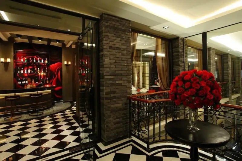 SHANGHAI MANSION