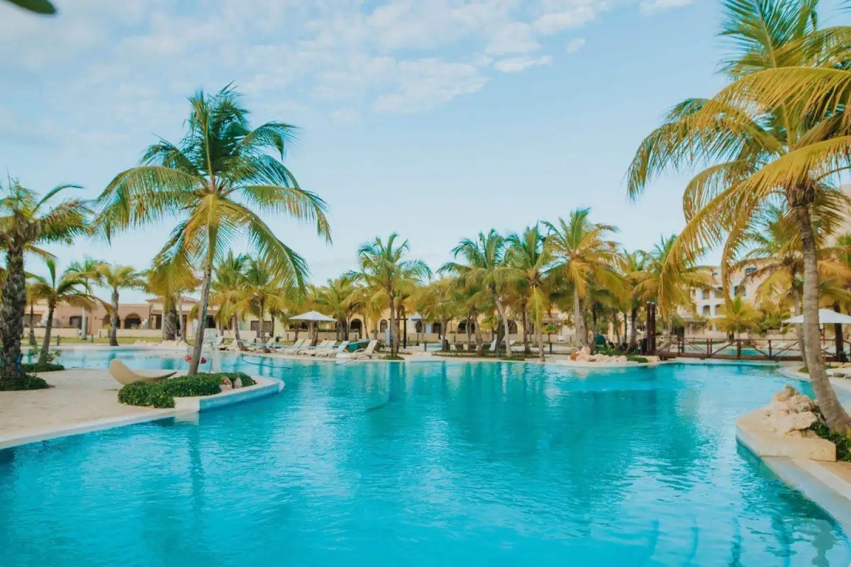 ANCORA CAP CANA MARINA RESORT AND VILLAS