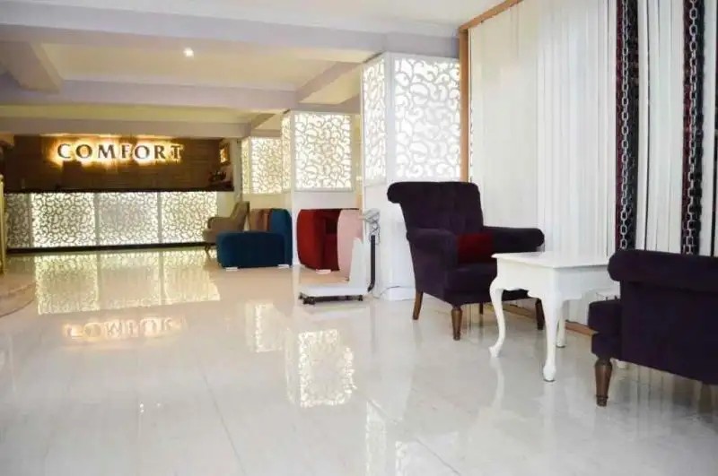 LIFE INN HOTEL