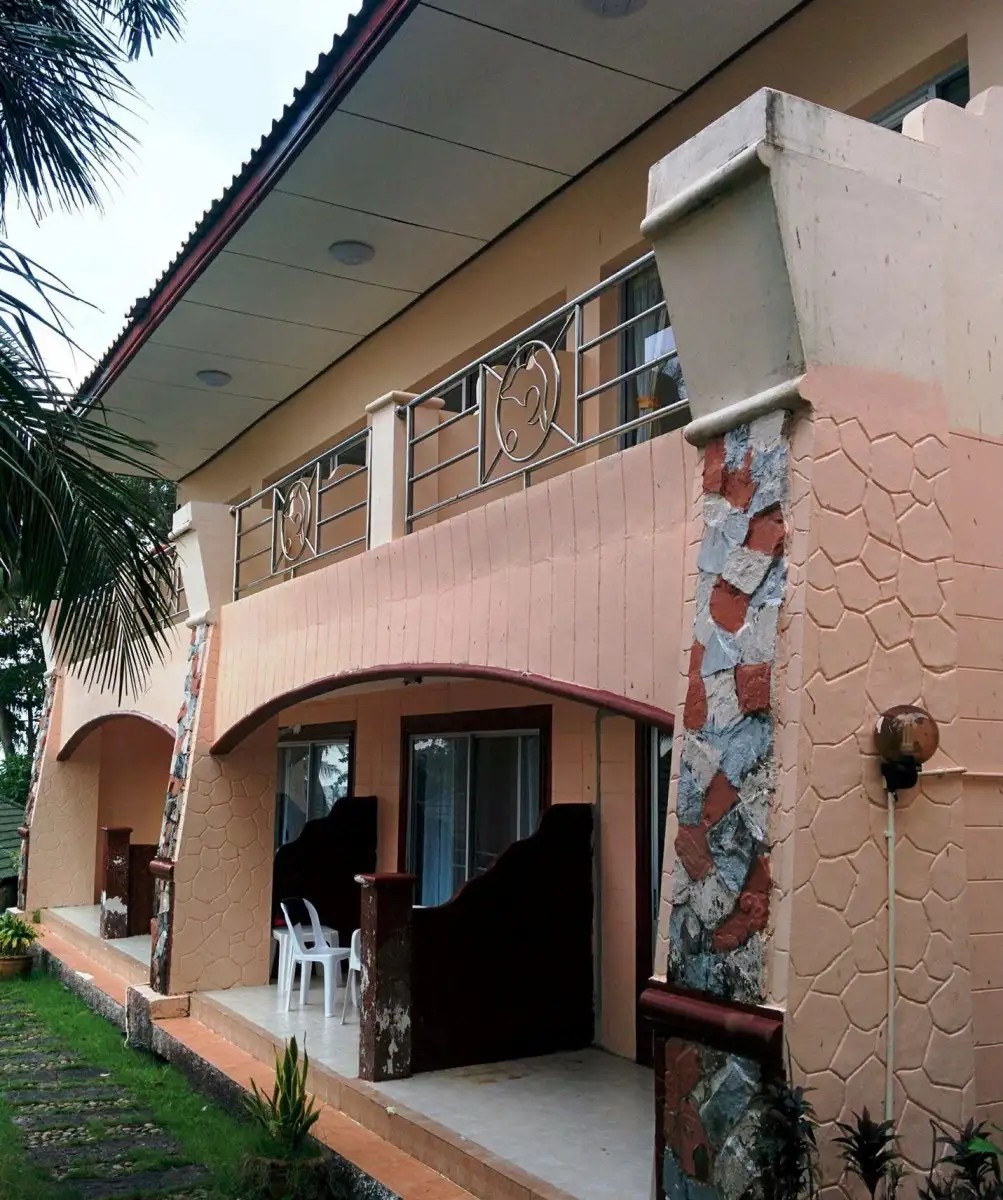 PLALOMA CLIFF RESORT