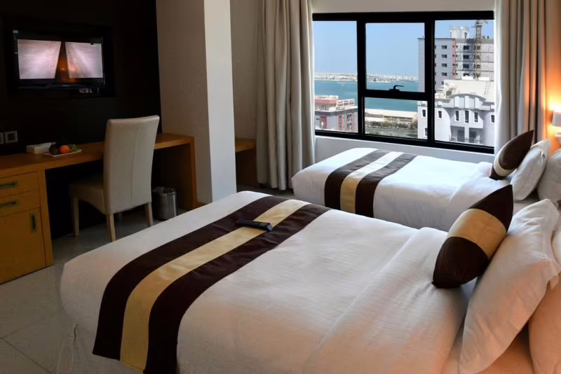ATIRAM OLAYA SUITES