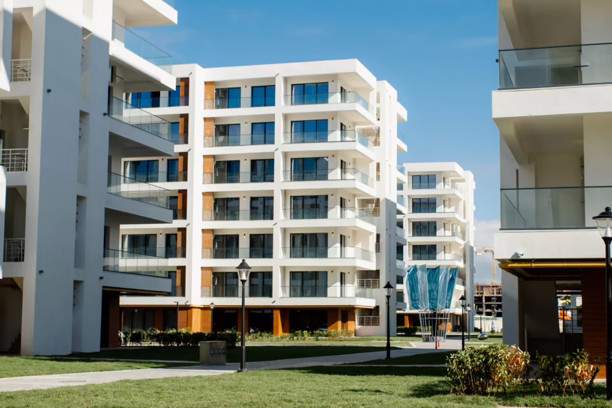 SEA BREEZE PARK RESIDENCES 2