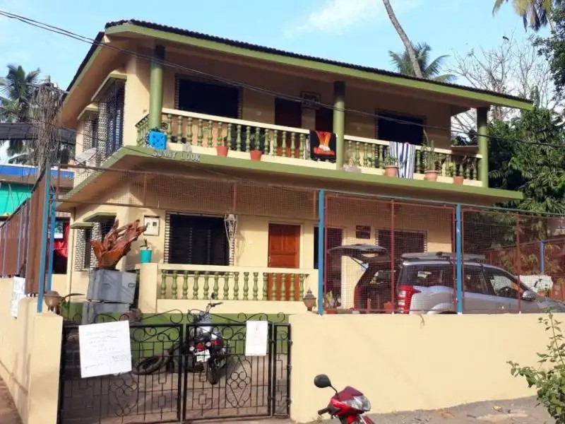 SUNNY LOOK