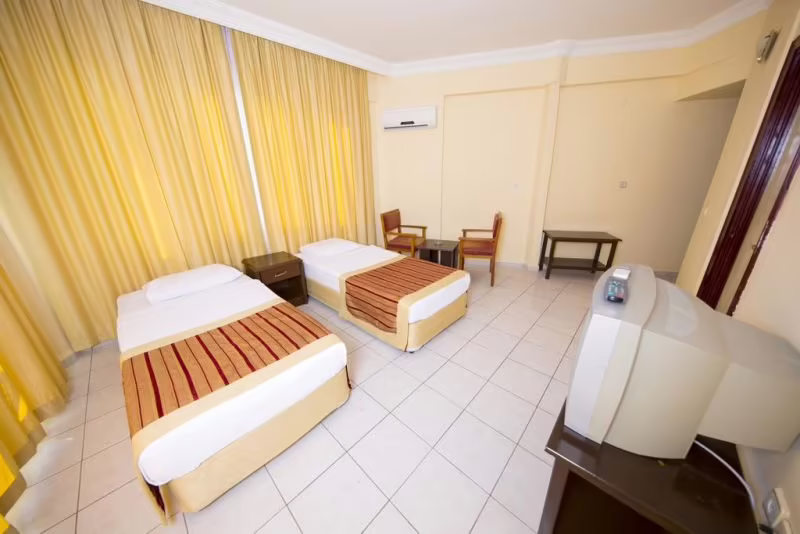 KLAS DOM HOTEL